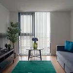 Live It Up In This 14Th Floor Open Plan Apartment With Amazing City Views, Sleeps Up To 6 People!